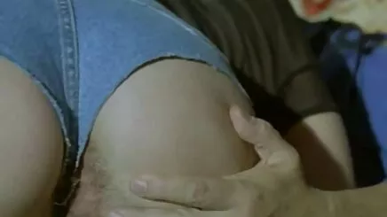 Sandy yerli erotik porno film izle iki vibratörler ile şehre gider