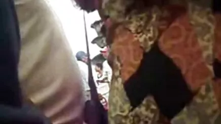 Güzel göğüsleri ile seksi kız amatör yerli seks alır
