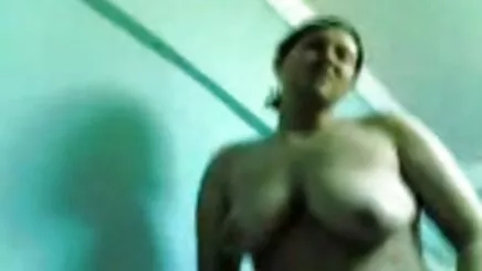 Yaramaz sarışın üçlü yerli klasik porno