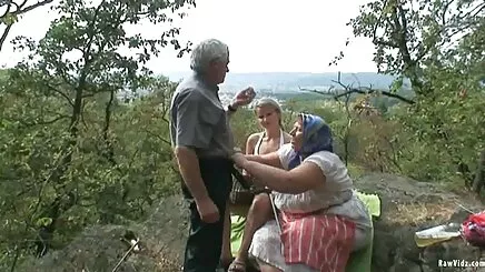 İletişim, öpüşme amatör sex yerli ve siyah bir adam tarafından