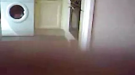 Git ve iki güzel kıza karşı oyna yerlı porno