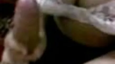 Kanepede amatör yerli resimler sarışın