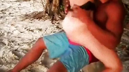 göğüsleri amatör yerli porno izle ve benimle mastürbasyon